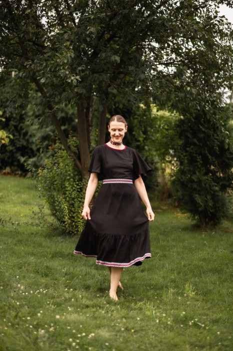 kasandra_lipińska_sukienka_lniana_słowiańska_luba (4).jpg