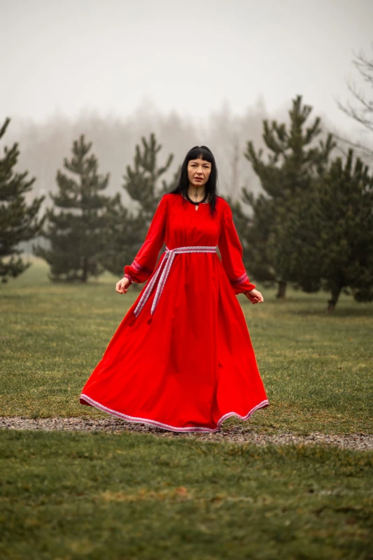 suknia_slowianska_velika_kasandra-lipinska18.jpg