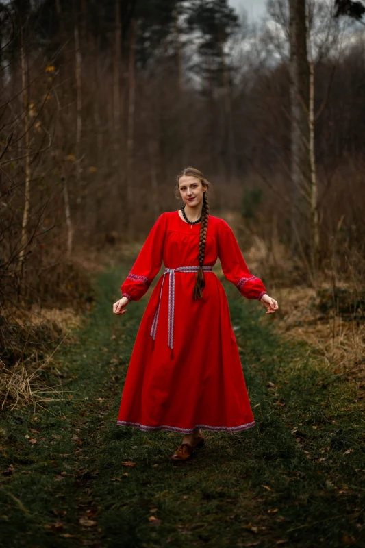suknia_slowianska_velika_kasandra-lipinska27.jpg